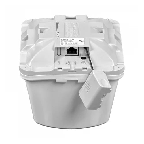 MikroTik 500/800mt 60GHz 802.11ad 1-100 RouterOS-L3 inc24V 130x130mm | CUBE-LITE60
