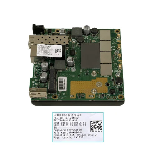 MikroTik AP WiFi6 1-1000 SFP-2,5G 1-MiniPCIe USB 1-Sim 2,4/5GHz 24Vdc | L23U
