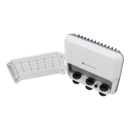 MikroTik IP66 7-1000-PoE 1-2500-PoE-in 1-SFP+10G USB L5 DC-2p Exterior | RB5009UPR+S+OUT