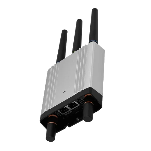 Ubiquiti UBIQUTI LTE 2-1000(Poe-in/out) SIM GPS 4pin-ATX inc-Ants inc-15W IP66 | UMR-INDUSTRIAL